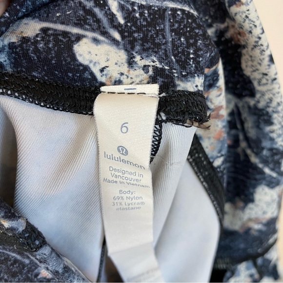 Lululemon Wunder Under Hi-Rise Tight 28" Spring Bloom Multi - Picture 7 of 8